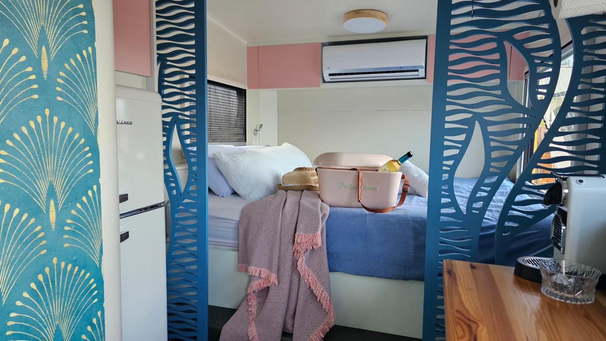 Cozy Seaview Glamping Caravan HaBonim Eksteriør billede